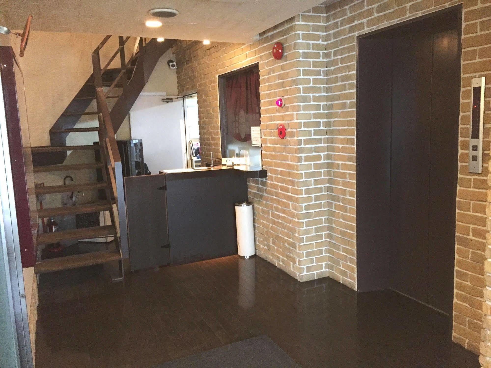 Hotel Porte Sapporo Bagian luar foto